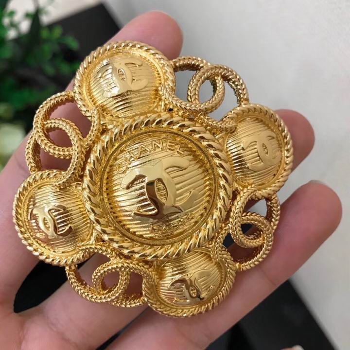 Wholesale womens fashion designer brooch for sale