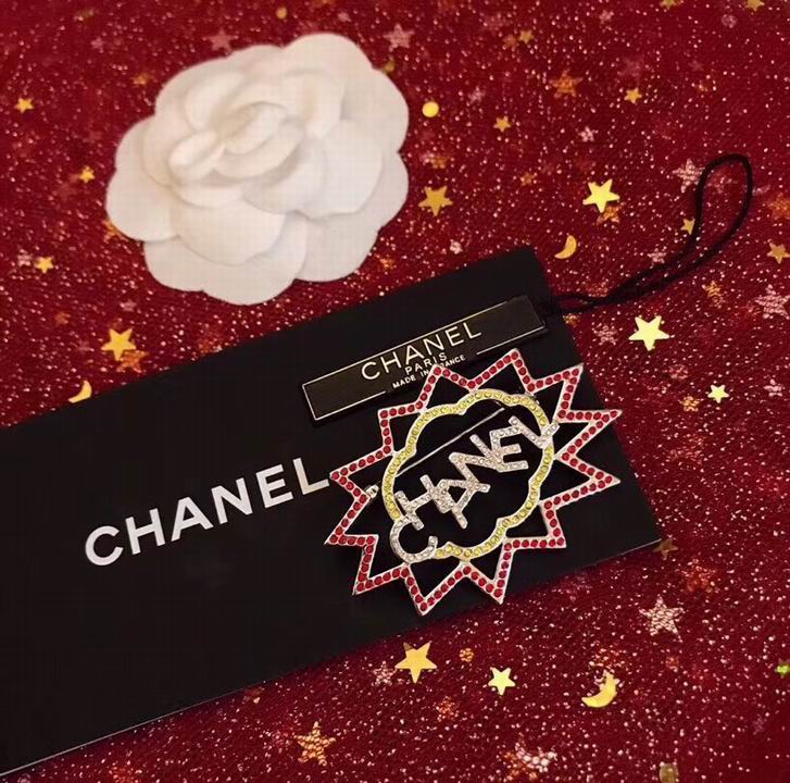 Wholesale womens fashion designer brooch for sale