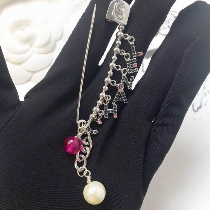 Wholesale womens fashion designer brooch for sale