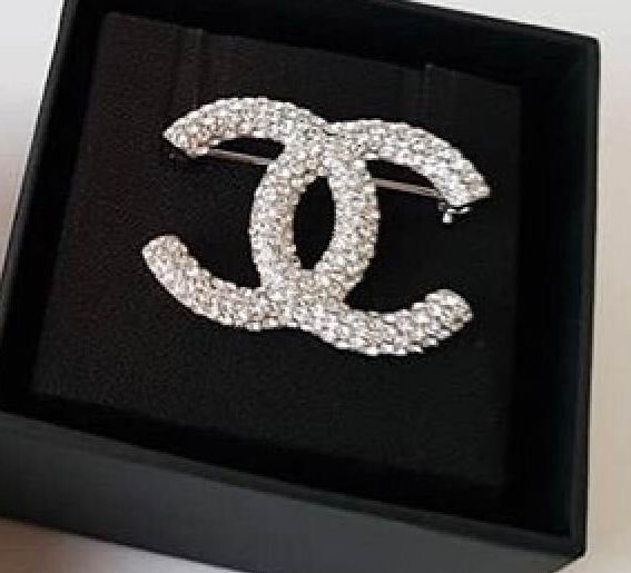 Wholesale womens fashion designer brooch for sale
