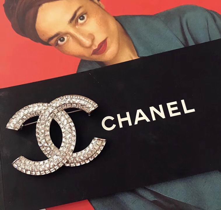 Wholesale womens fashion designer brooch for sale