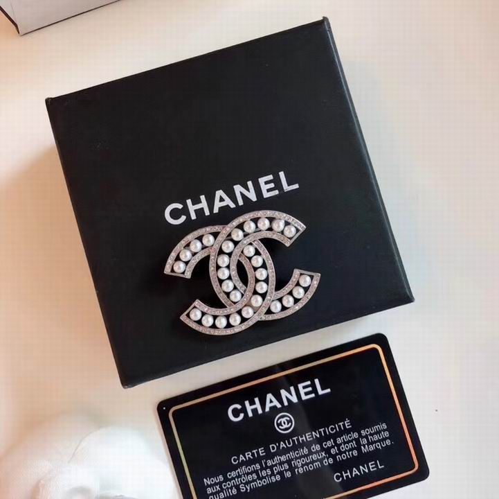 Wholesale womens fashion designer brooch for sale