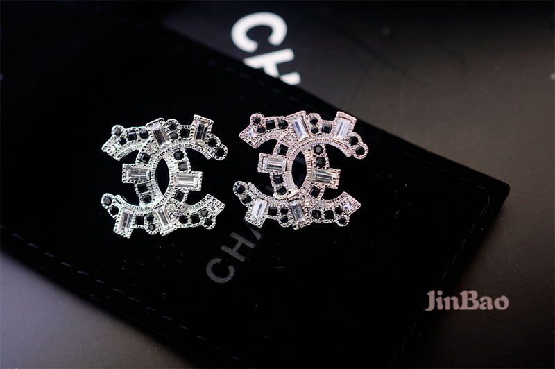 Wholesale Womens Designer Fashion Earrings Sale