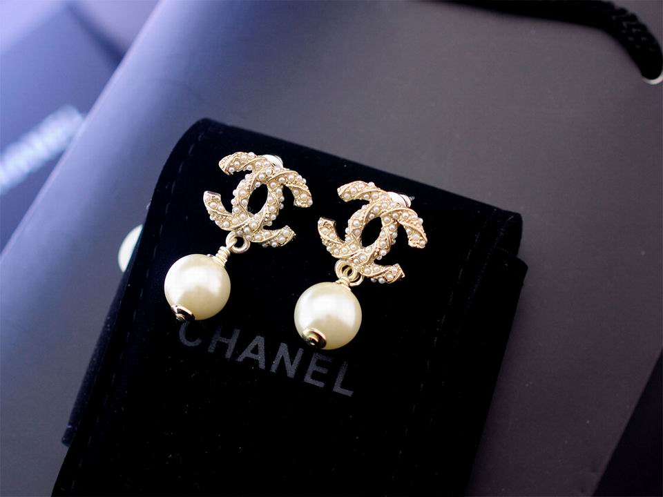 Wholesale Womens Designer Fashion Earrings Sale