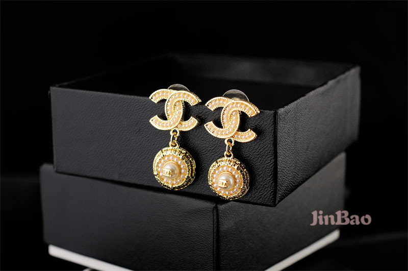 Wholesale Womens Designer Fashion Earrings Sale