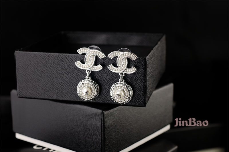 Wholesale Womens Designer Fashion Earrings Sale