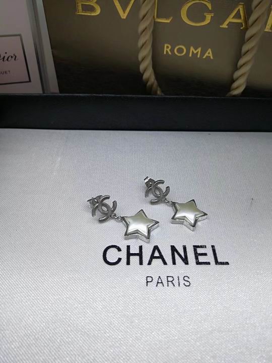 Wholesale high fashion brand earrings