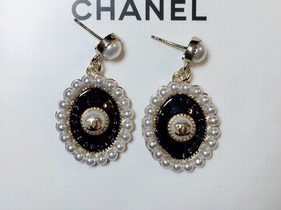 Wholesale high fashion brand earrings