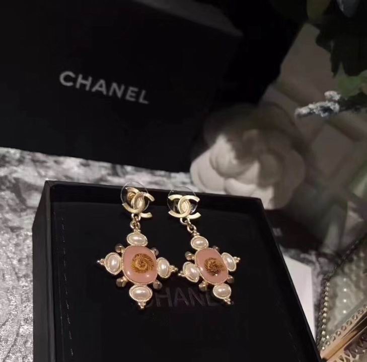 Wholesale high fashion brand earrings