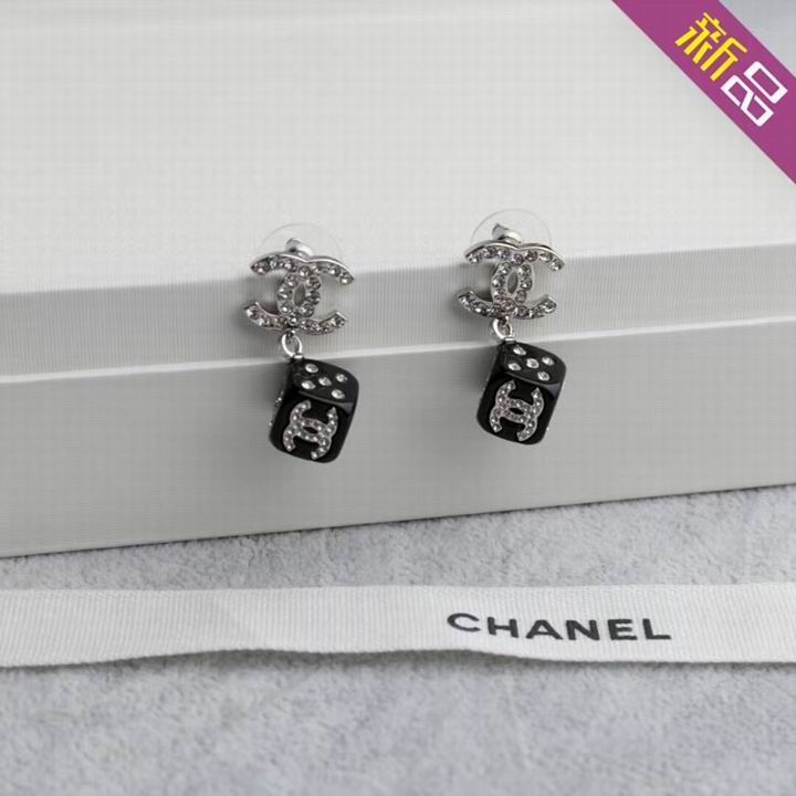 Wholesale high fashion brand earrings