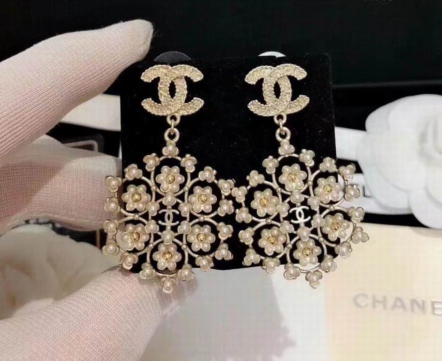 Wholesale high fashion brand earrings