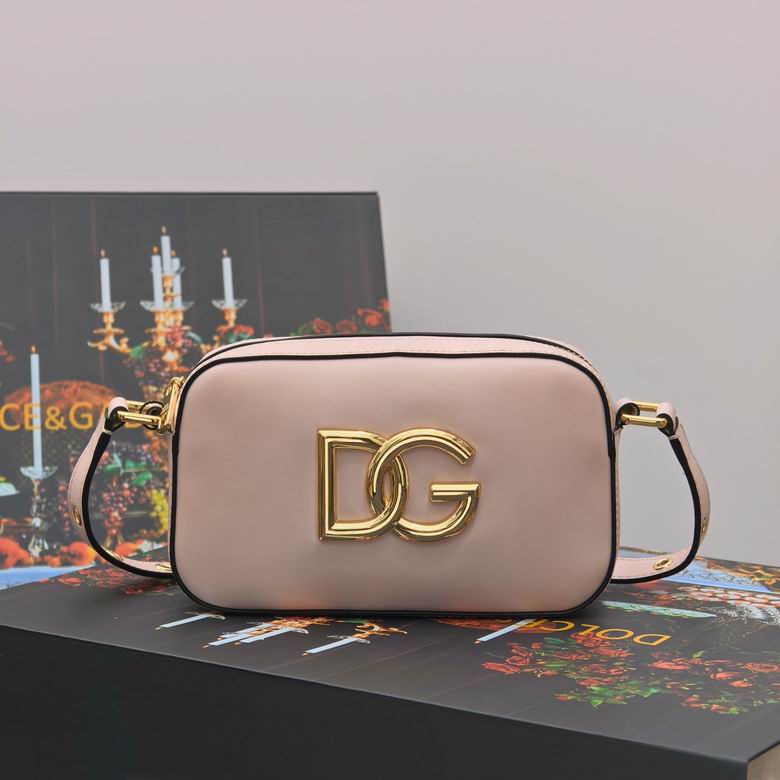 Wholesale Cheap High quality AAA Replica D.olce Gabbana Leather Shoulder Bags for Sale