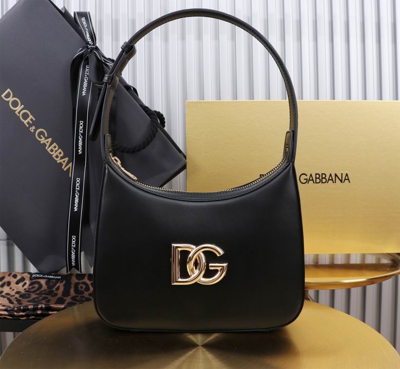 Wholesale Cheap High quality AAA Replica D.olce Gabbana Leather Shoulder Bags for Sale