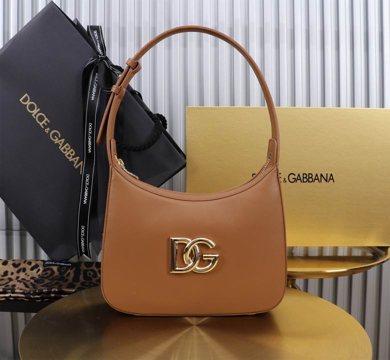 Wholesale Cheap High quality AAA Replica D.olce Gabbana Leather Shoulder Bags for Sale