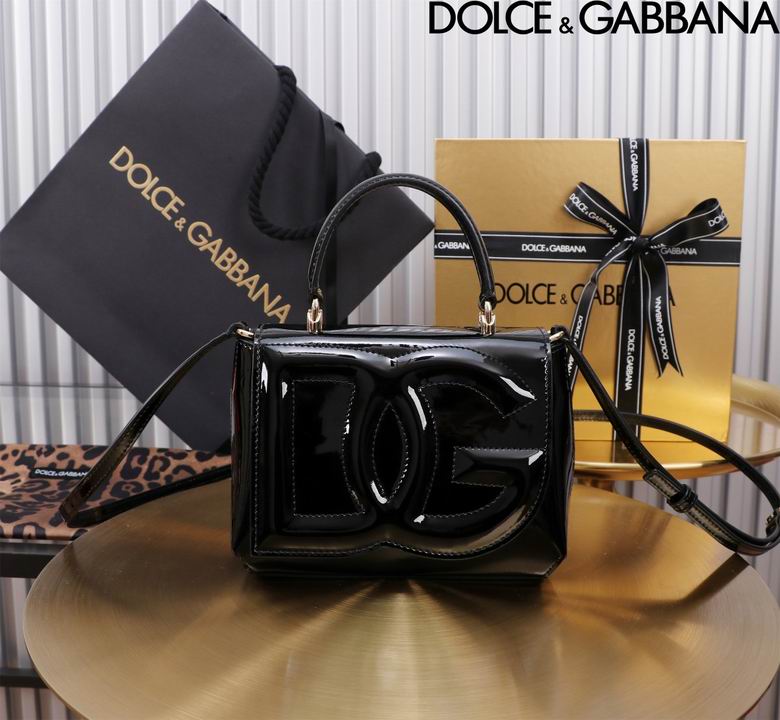Wholesale Cheap High quality AAA Replica D.olce Gabbana Leather Shoulder Bags for Sale