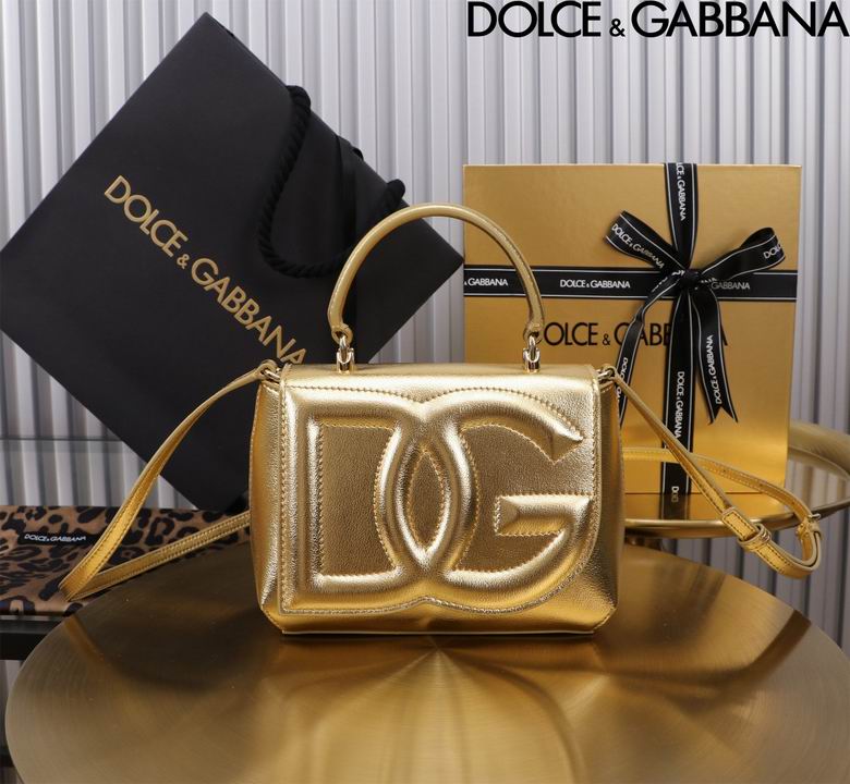 Wholesale Cheap High quality AAA Replica D.olce Gabbana Leather Shoulder Bags for Sale