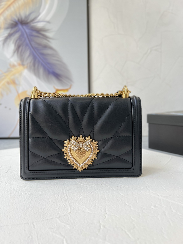 Wholesale Cheap High quality AAA Replica D.olce Gabbana Leather Shoulder Bags for Sale