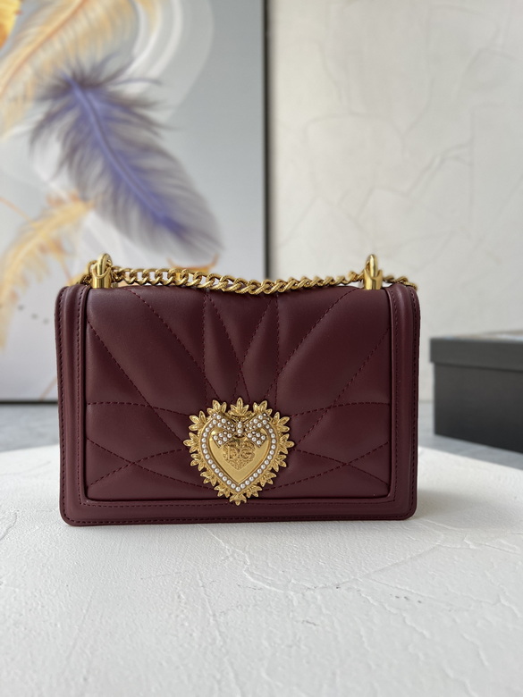 Wholesale Cheap High quality AAA Replica D.olce Gabbana Leather Shoulder Bags for Sale