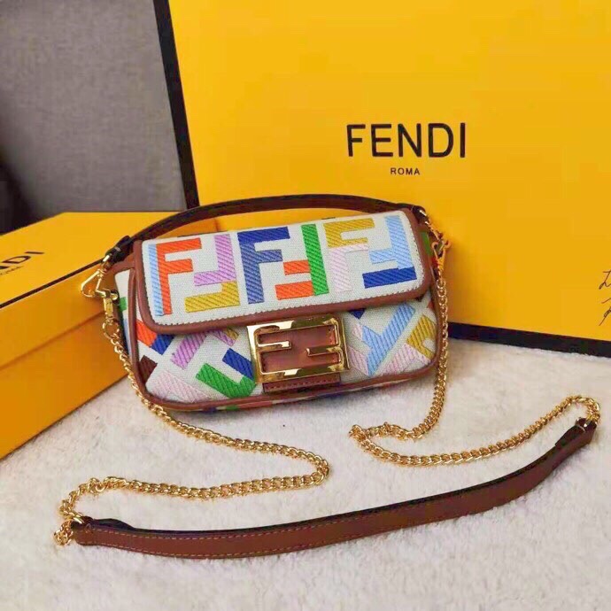 Wholesale Cheap AAA Fendi Replica Designer bags for Sale