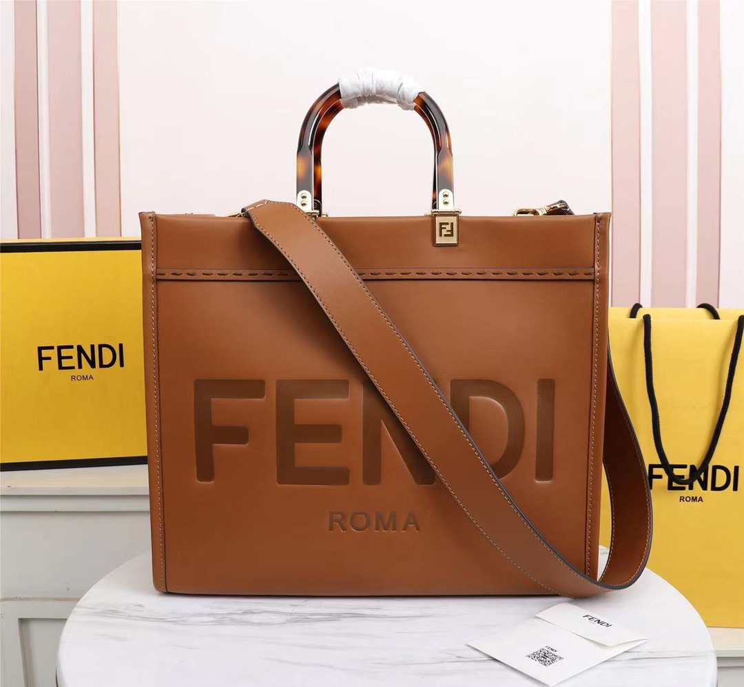 Wholesale Cheap AAA Fendi Replica Designer bags for Sale