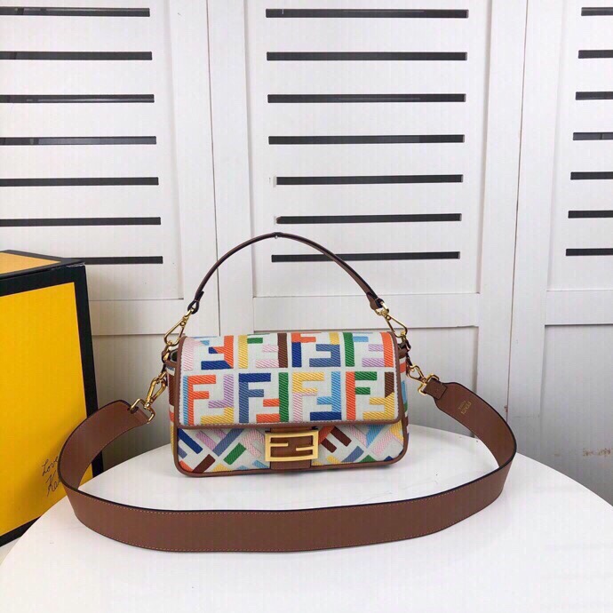 Wholesale Cheap AAA Fendi Replica Designer bags for Sale