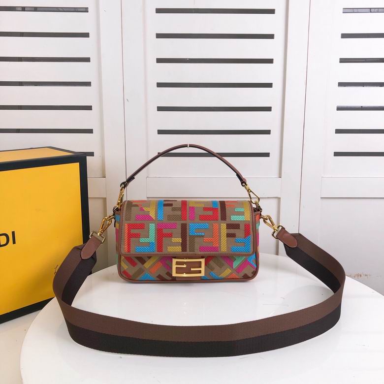 Wholesale Cheap AAA Fendi Replica Designer bags for Sale