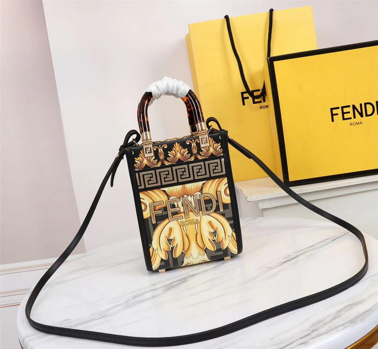 Wholesale Cheap AAA Fendi Replica Designer bags for Sale
