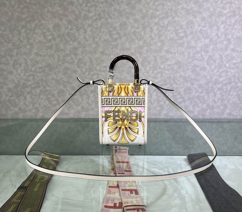 Wholesale Cheap Fendi Tote & Shoulder Bags for Sale