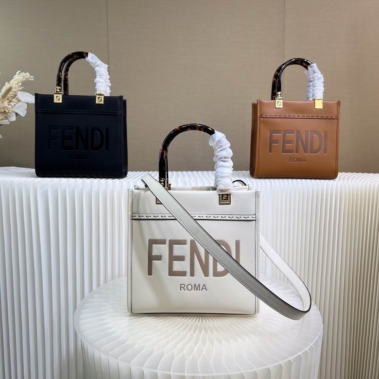 Wholesale Cheap Fendi Women Tote & Shoulder Bags for Sale