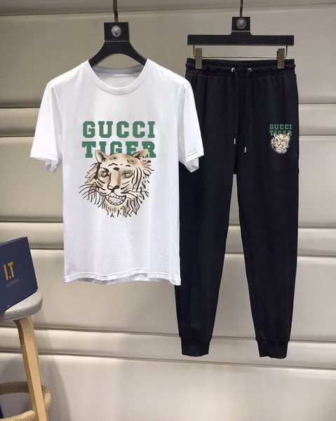 Wholesale Cheap G ucci Short Sleeve Tracksuits for Sale