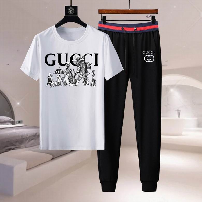 Wholesale Cheap G ucci men Short Sleeve Tracksuits for Sale