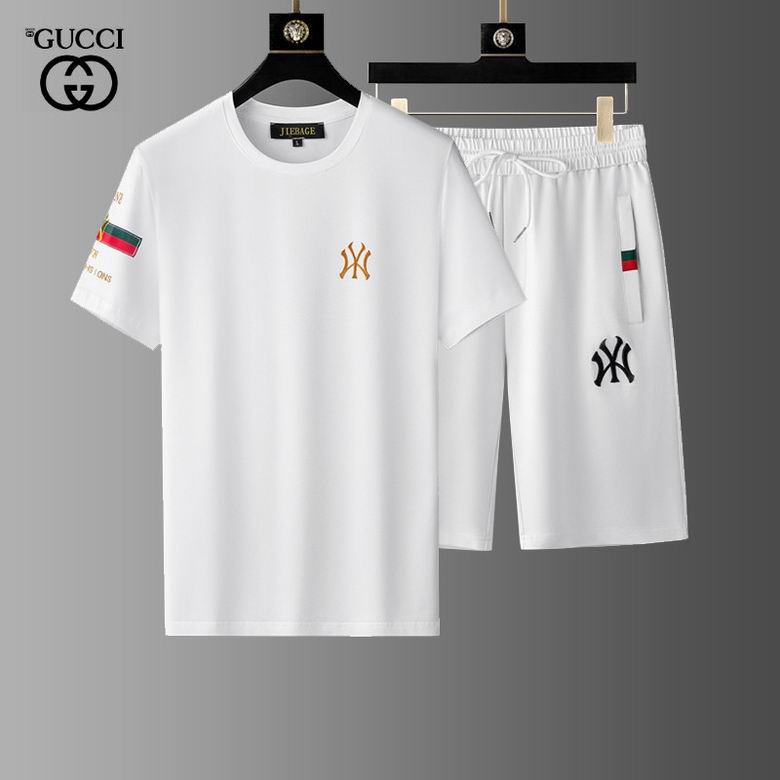 Wholesale Cheap G ucci men Short Sleeve Tracksuits for Sale