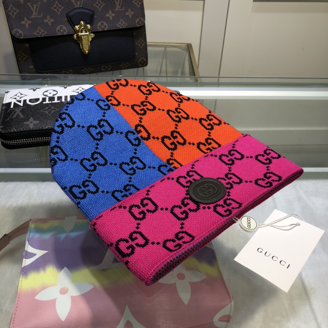 Wholesale Cheap G ucci Replica Designer Beanies for Sale