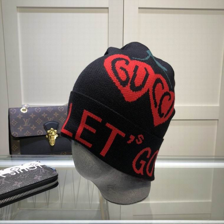 Wholesale Cheap G ucci Replica Designer Beanies for Sale
