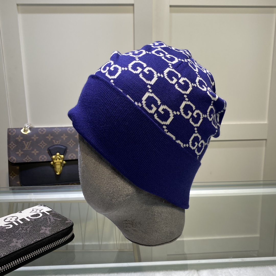 Wholesale Cheap G ucci Replica Designer Beanies for Sale