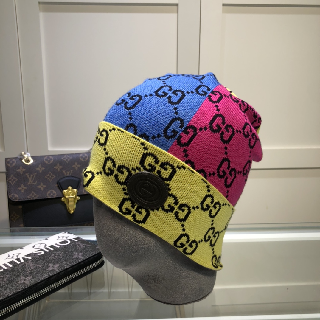 Wholesale Cheap G ucci Replica Designer Beanies for Sale