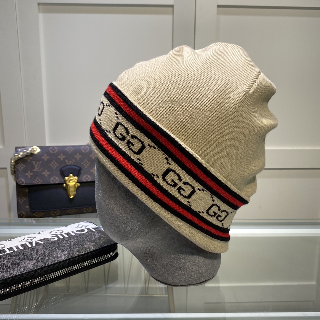 Wholesale Cheap G ucci Replica Designer Beanies for Sale