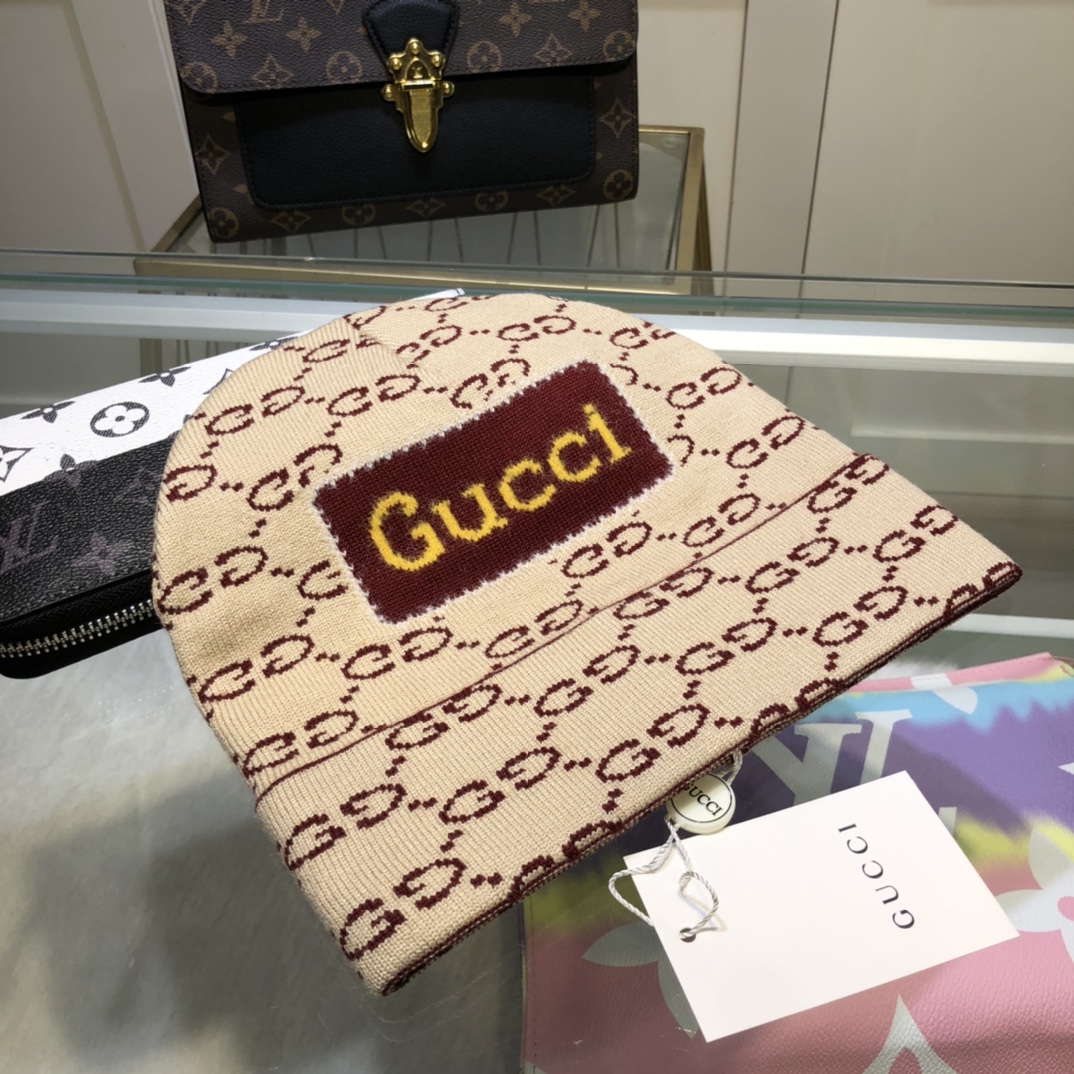 Wholesale Cheap G ucci Replica Designer Beanies for Sale