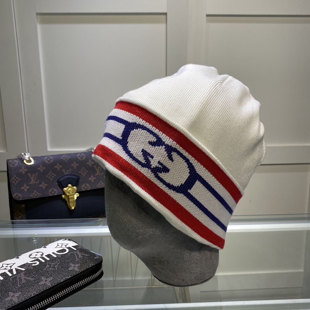 Wholesale Cheap G ucci Replica Designer Beanies for Sale