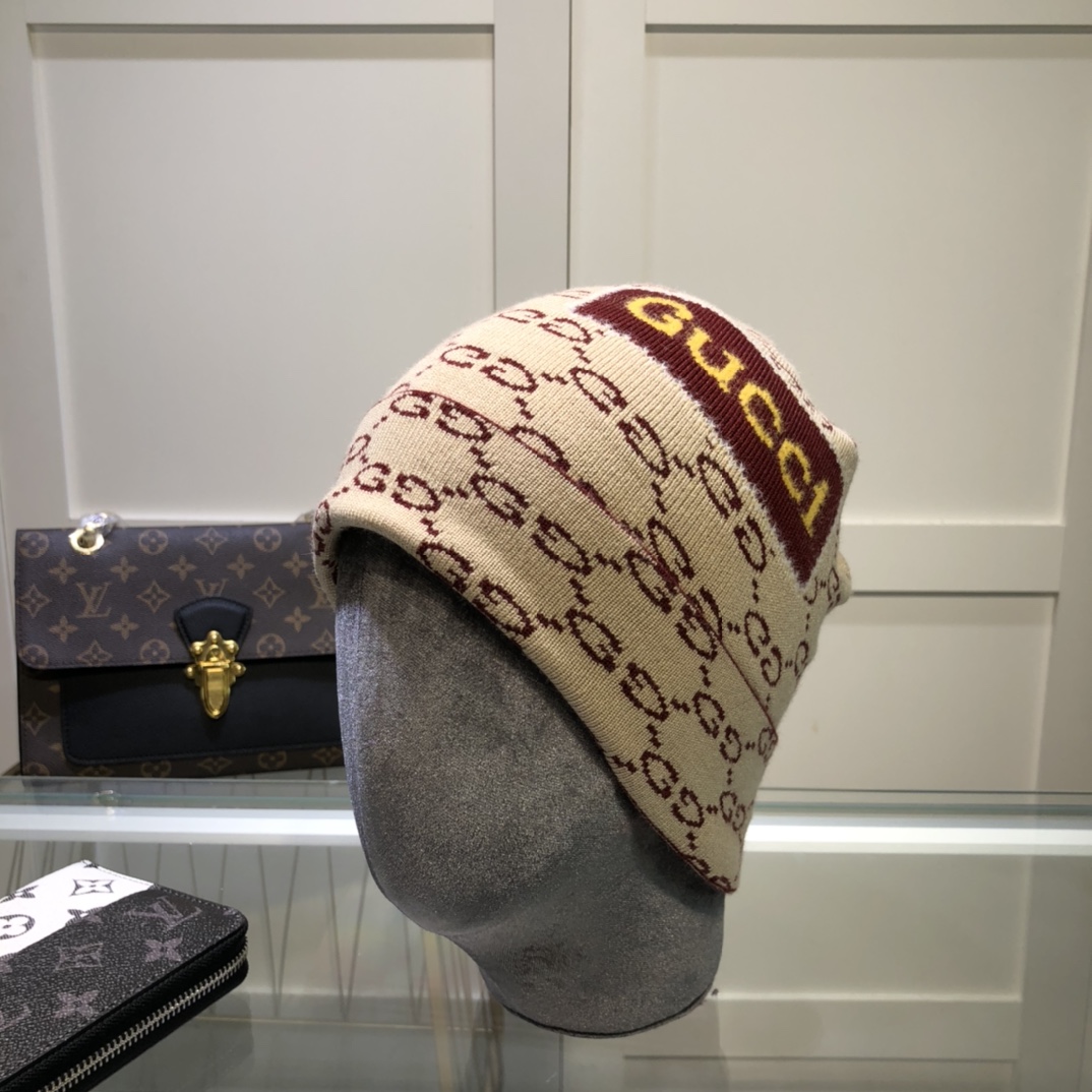 Wholesale Cheap G ucci Replica Designer Beanies for Sale