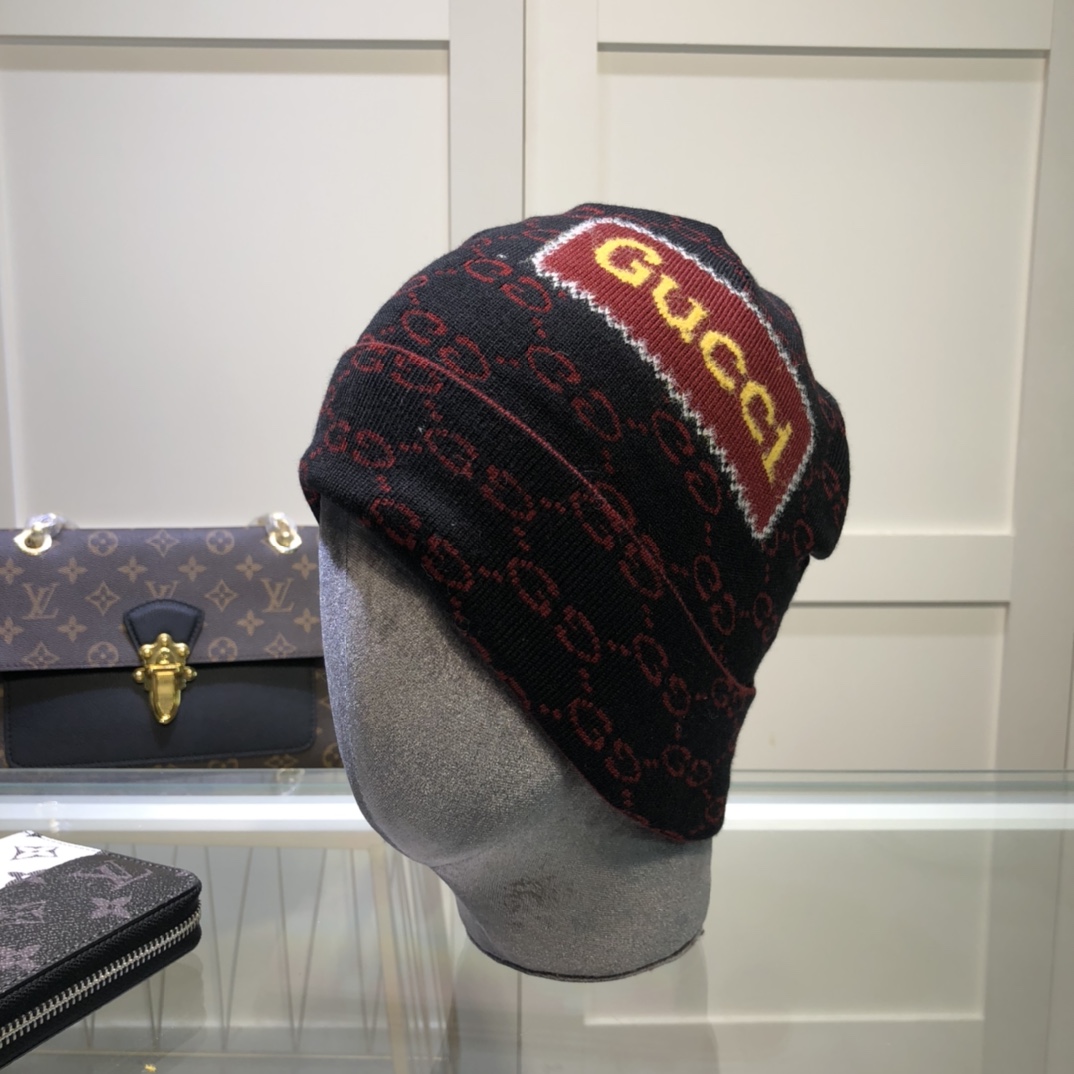 Wholesale Cheap G ucci Replica Designer Beanies for Sale