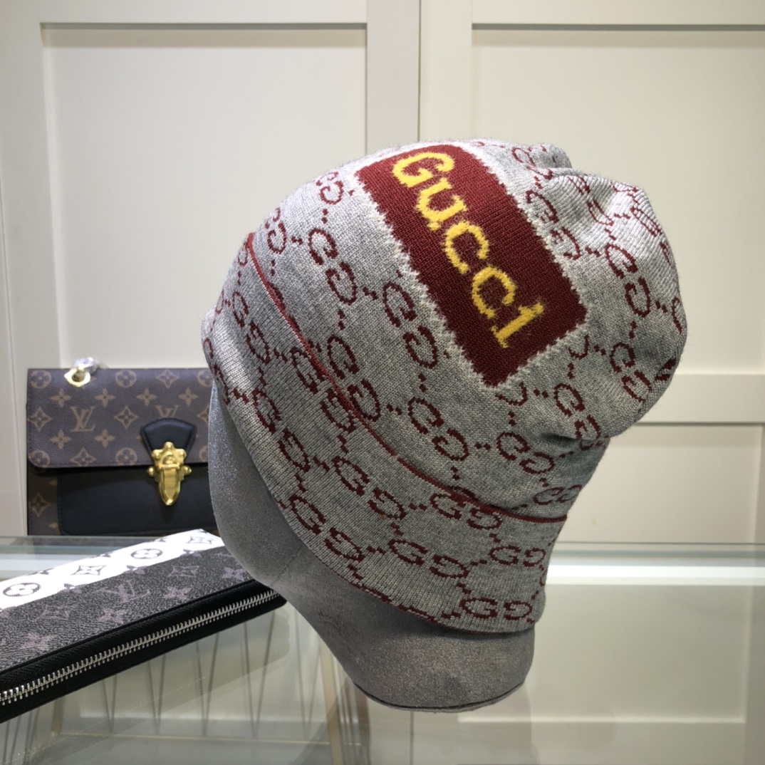 Wholesale Cheap G ucci Replica Designer Beanies for Sale