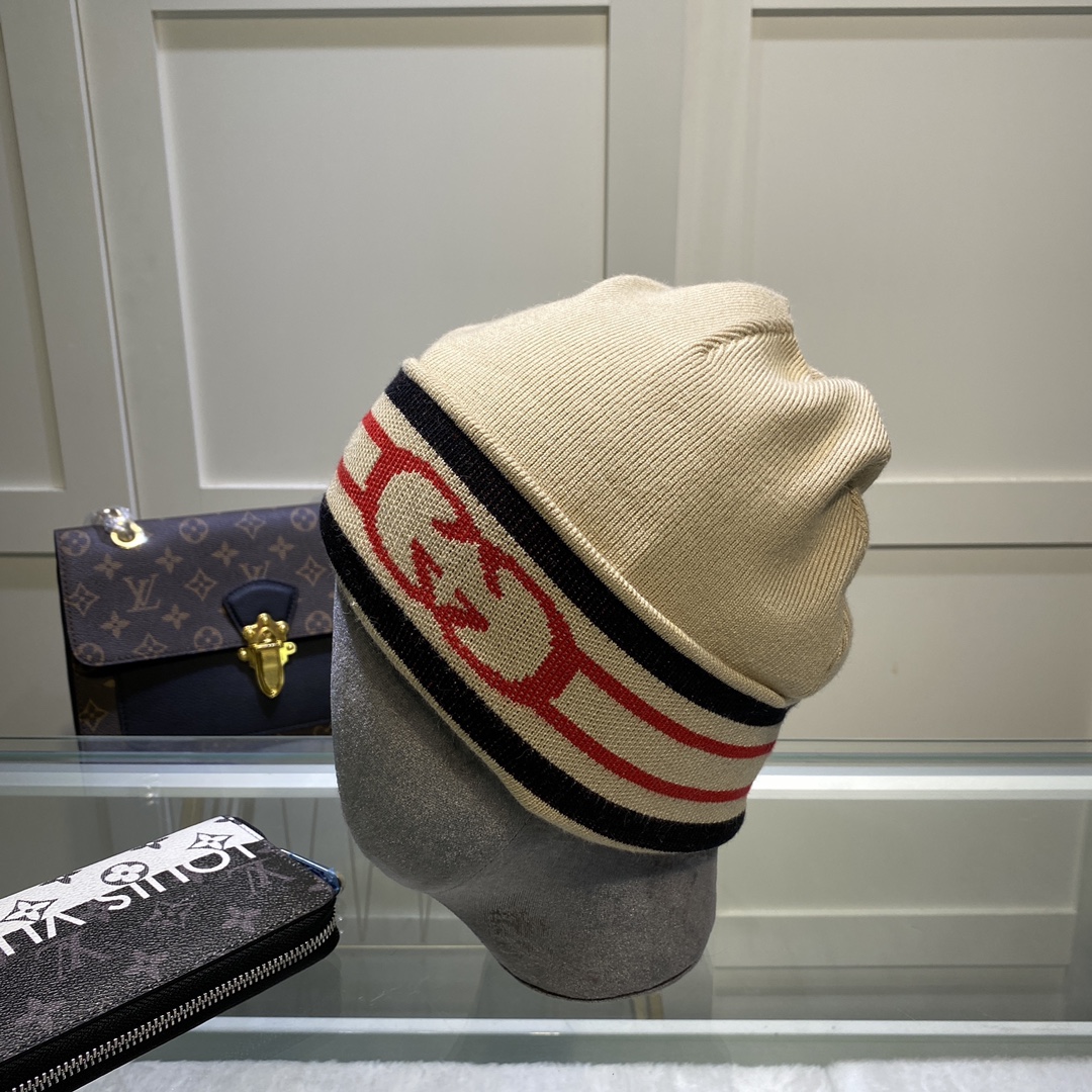 Wholesale Cheap G ucci Replica Designer Beanies for Sale
