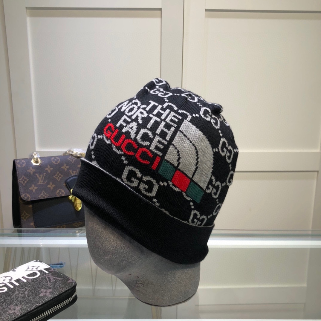 Wholesale Cheap G ucci Replica Designer Beanies for Sale