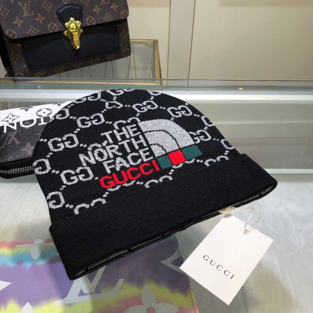 Wholesale Cheap G ucci Replica Designer Beanies for Sale