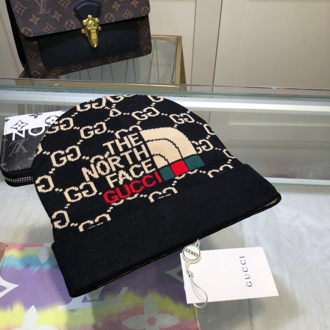 Wholesale Cheap G ucci Replica Designer Beanies for Sale