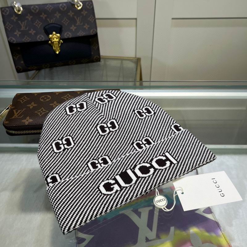 Wholesale Cheap G ucci Replica Designer Beanies for Sale