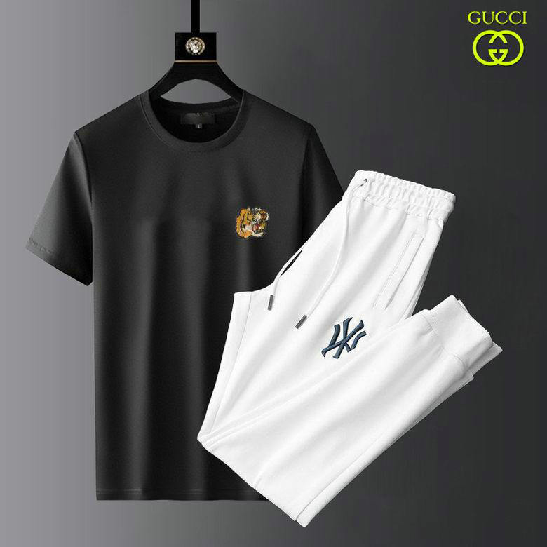 Wholesale Cheap Gucci Designer Tracksuits for Sale