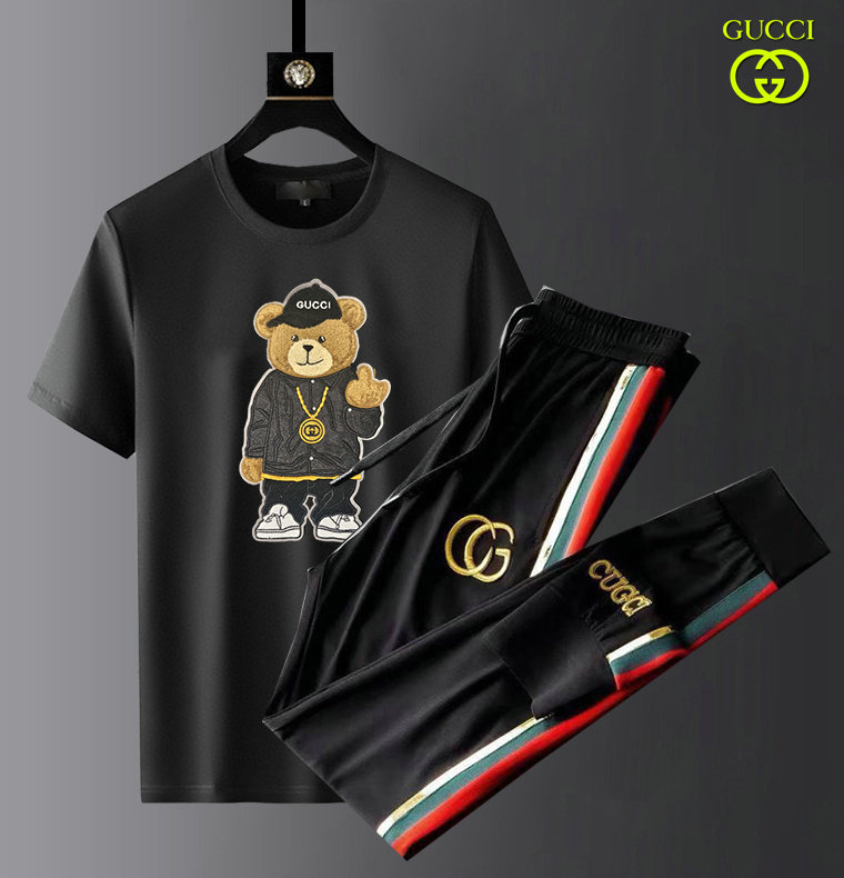 Wholesale Cheap Gucci Designer Tracksuits for Sale