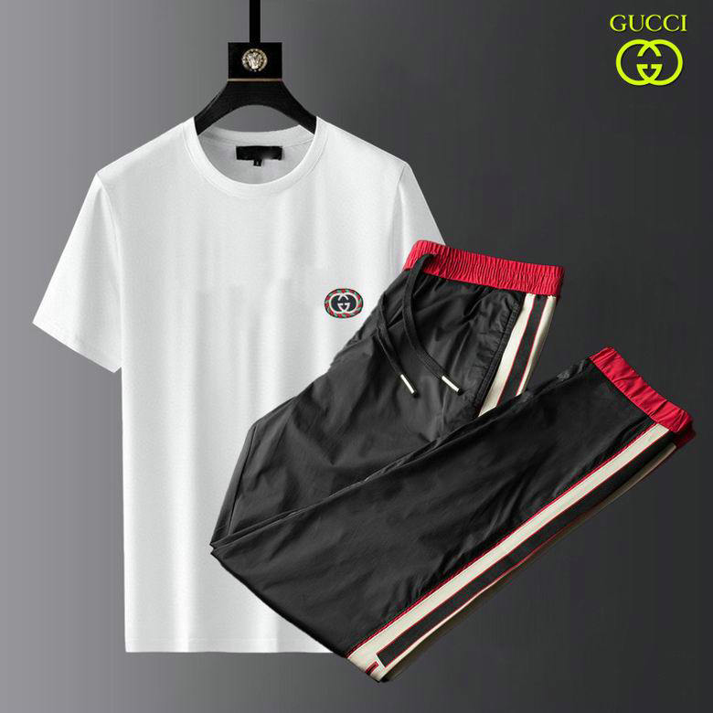 Wholesale Cheap Gucci Designer Tracksuits for Sale
